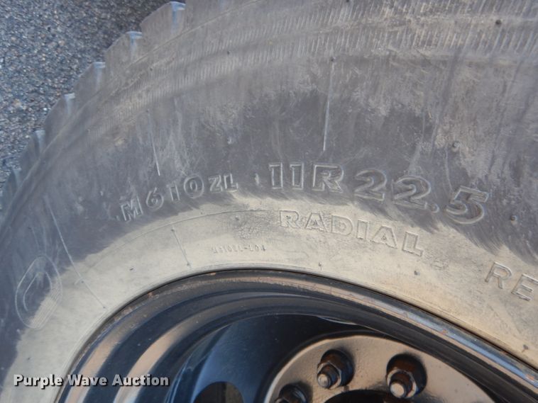 image for item DG5969 2002 Thomas Built Saf-T-Liner MVP ER school bus