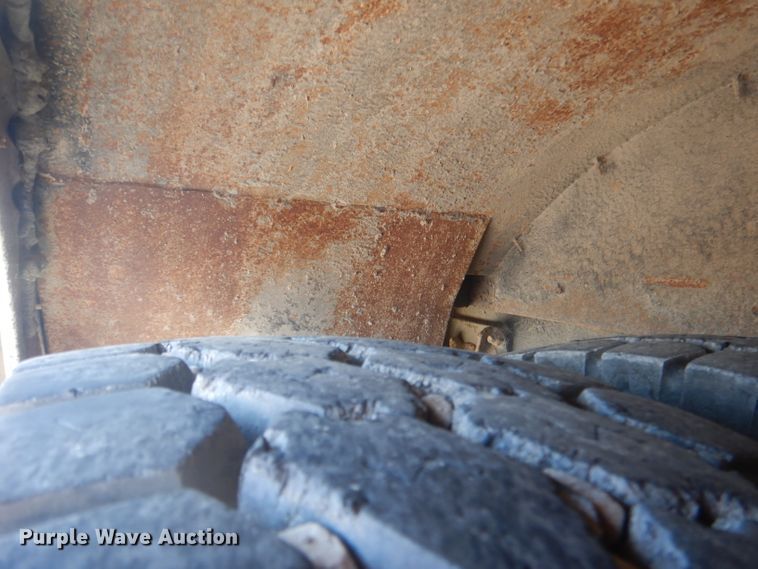 image for item DG5969 2002 Thomas Built Saf-T-Liner MVP ER school bus