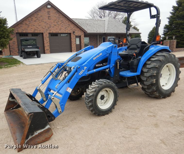 image for item DG5972 2003 New Holland TC35S MFWD tractor