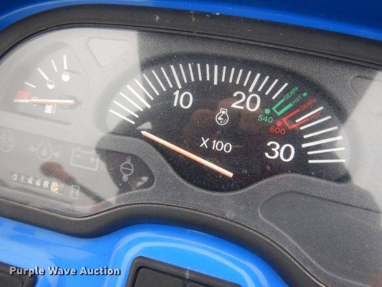 image for item DG5972 2003 New Holland TC35S MFWD tractor