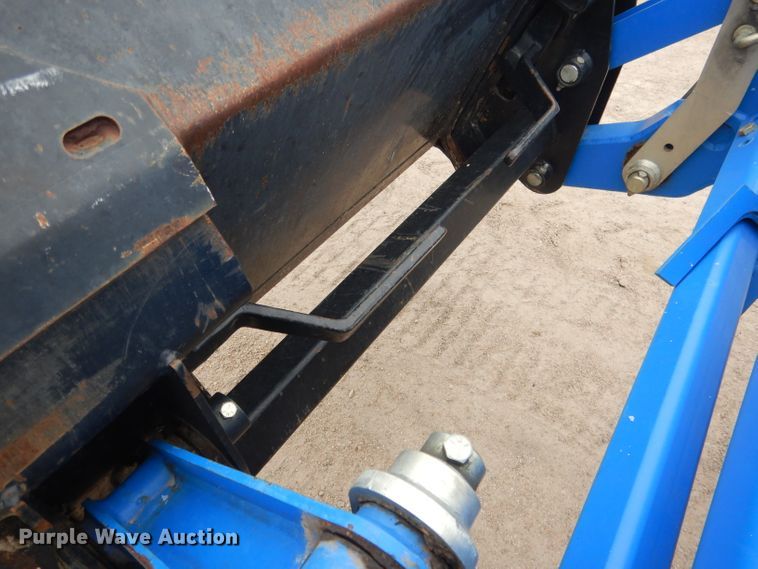 image for item DG5972 2003 New Holland TC35S MFWD tractor