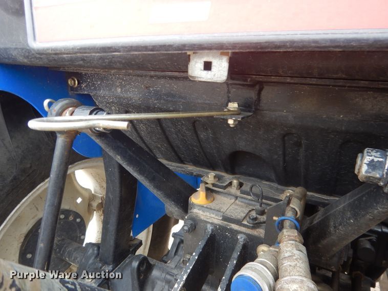 image for item DG5972 2003 New Holland TC35S MFWD tractor