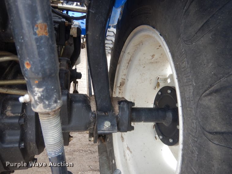 image for item DG5972 2003 New Holland TC35S MFWD tractor