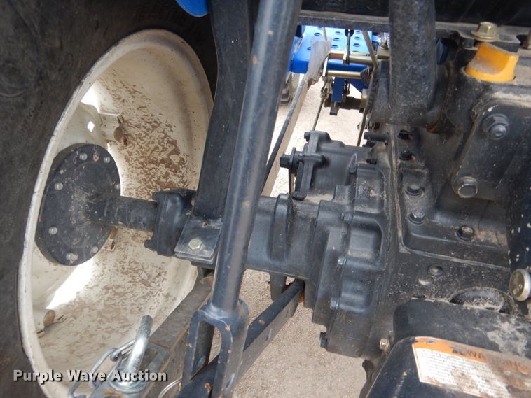 image for item DG5972 2003 New Holland TC35S MFWD tractor