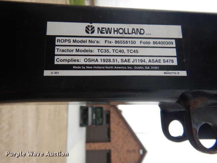 image for item DG5972 2003 New Holland TC35S MFWD tractor