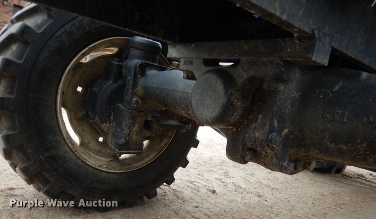 image for item DG5972 2003 New Holland TC35S MFWD tractor