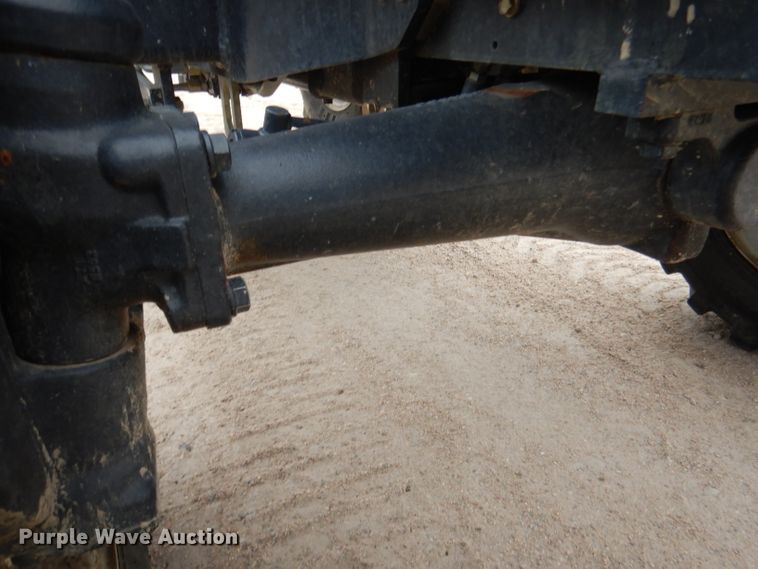 image for item DG5972 2003 New Holland TC35S MFWD tractor