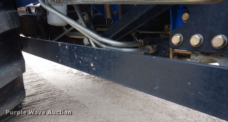 image for item DG5972 2003 New Holland TC35S MFWD tractor