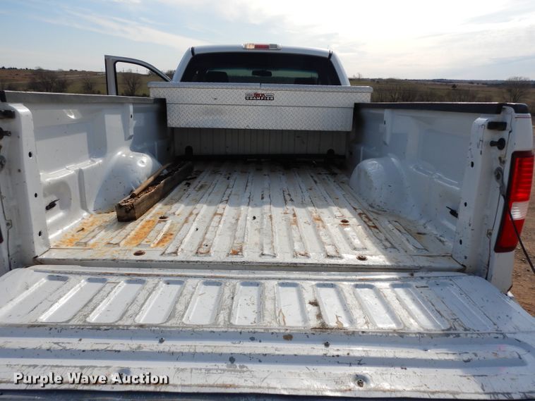 image for item DG6406 2004 Ford F150  pickup truck