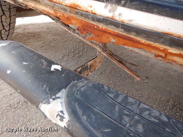 image for item DG6406 2004 Ford F150  pickup truck