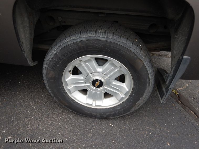 image for item DG6496 2012 Chevrolet Silverado 1500  Crew Cab pickup truck