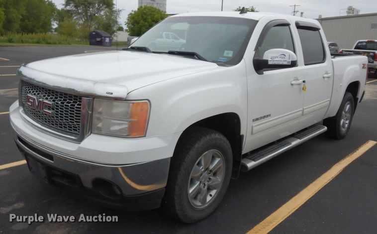 image for item DG6497 2010 GMC Sierra 1500  Crew Cab pickup truck