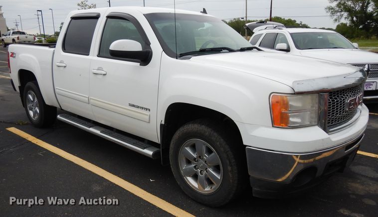 image for item DG6497 2010 GMC Sierra 1500  Crew Cab pickup truck