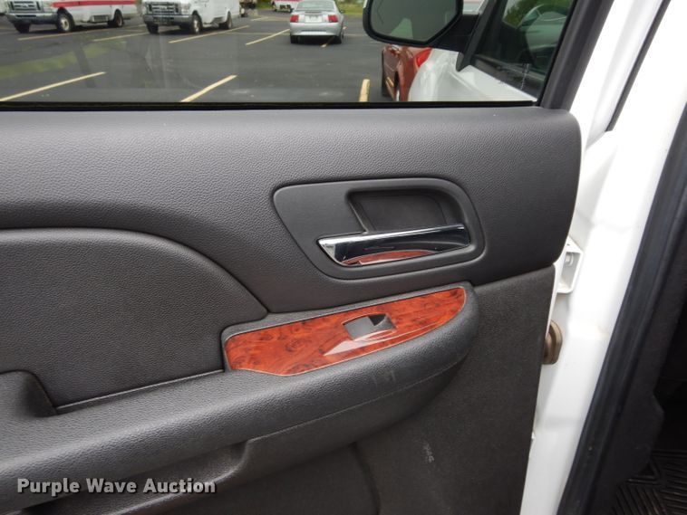 image for item DG6497 2010 GMC Sierra 1500  Crew Cab pickup truck