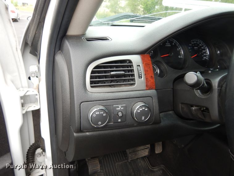 image for item DG6497 2010 GMC Sierra 1500  Crew Cab pickup truck