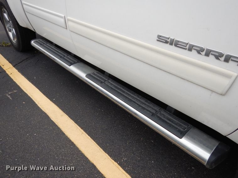 image for item DG6497 2010 GMC Sierra 1500  Crew Cab pickup truck