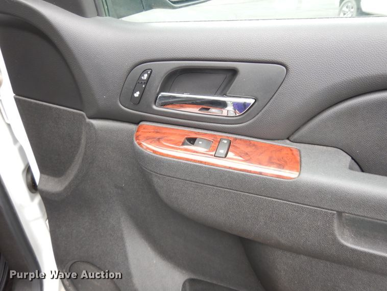 image for item DG6497 2010 GMC Sierra 1500  Crew Cab pickup truck