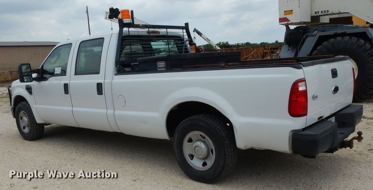 image for item DG6778 2008 Ford F350 Super Duty  Crew Cab pickup truck
