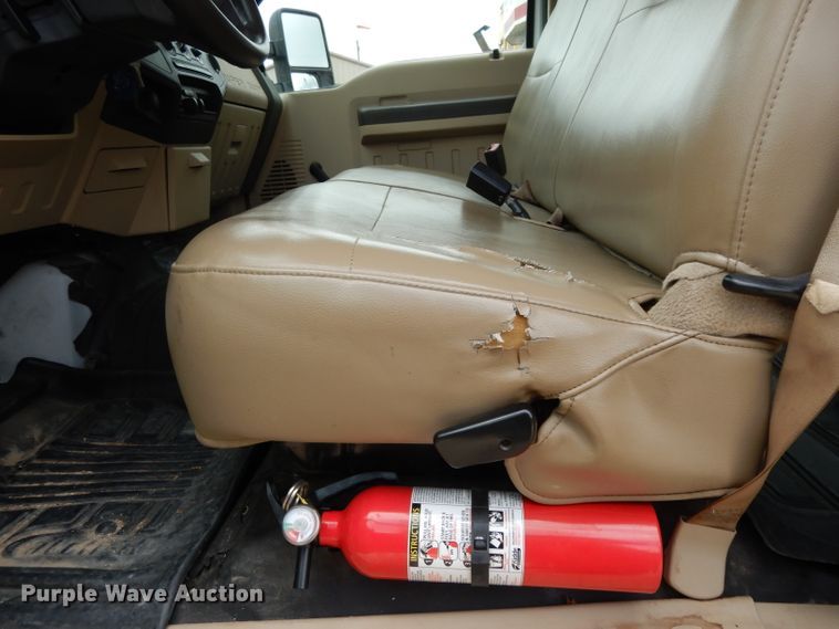 image for item DG6778 2008 Ford F350 Super Duty  Crew Cab pickup truck