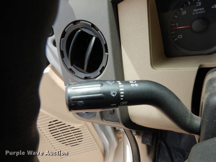 image for item DG6778 2008 Ford F350 Super Duty  Crew Cab pickup truck