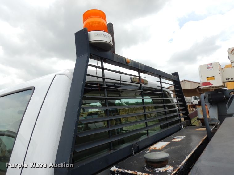 image for item DG6778 2008 Ford F350 Super Duty  Crew Cab pickup truck