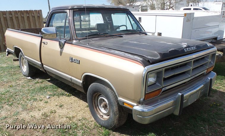 image for item DH4887 1990 Dodge D150  pickup truck