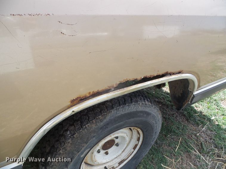 image for item DH4887 1990 Dodge D150  pickup truck