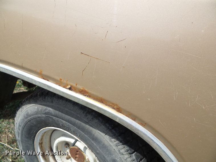 image for item DH4887 1990 Dodge D150  pickup truck