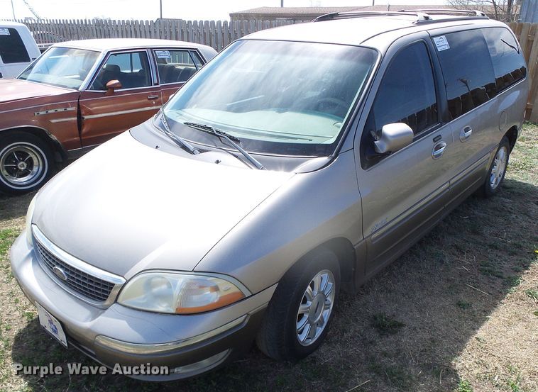 image for item DH4889 2002 Ford Windstar Limited  van