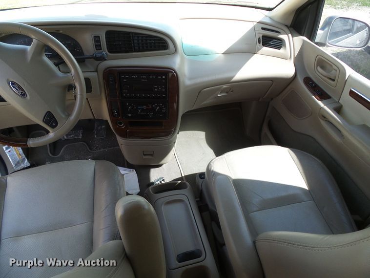 image for item DH4889 2002 Ford Windstar Limited  van