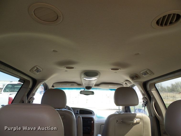 image for item DH4889 2002 Ford Windstar Limited  van