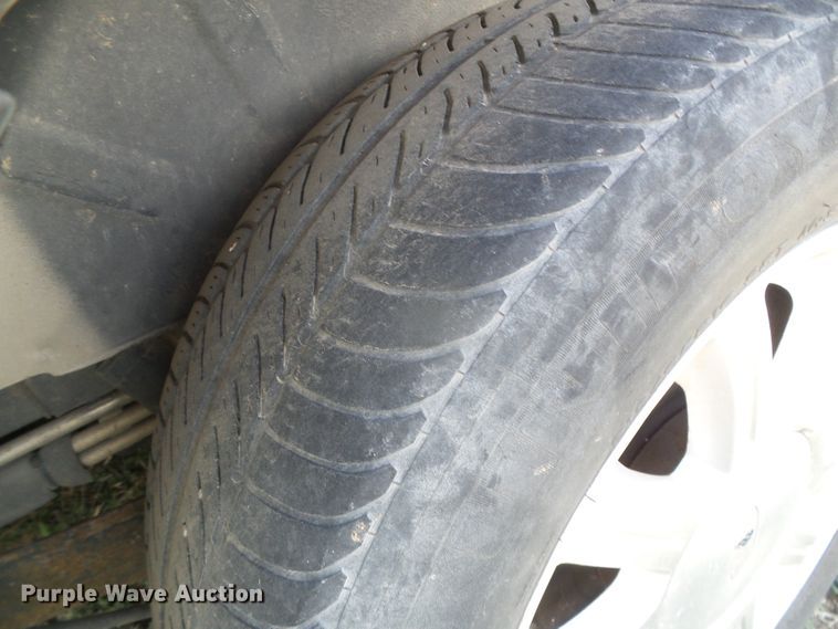 image for item DH4889 2002 Ford Windstar Limited  van