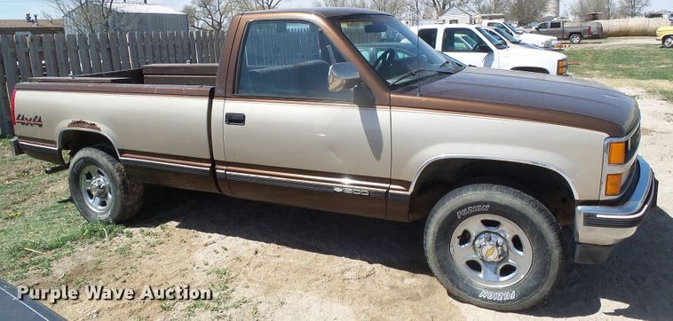 image for item DH4893 1988 Chevrolet K1500  pickup truck