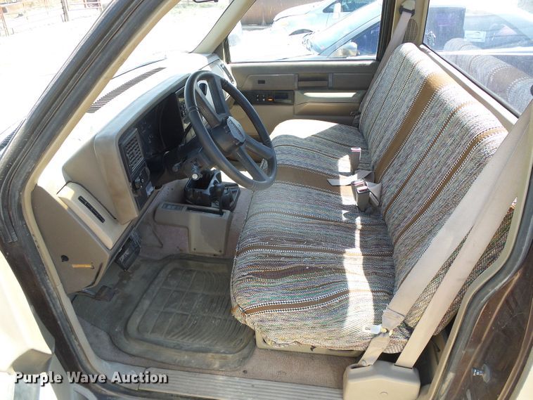 image for item DH4893 1988 Chevrolet K1500  pickup truck