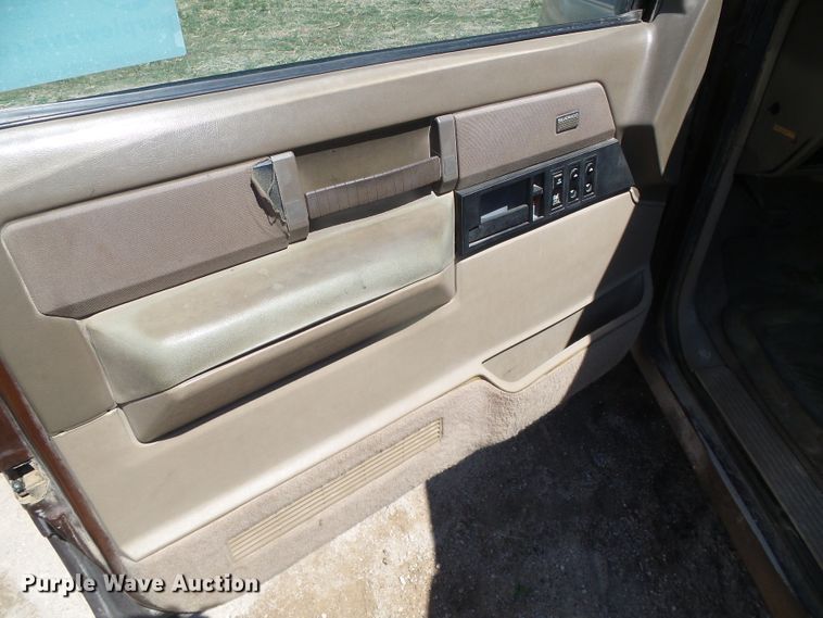 image for item DH4893 1988 Chevrolet K1500  pickup truck