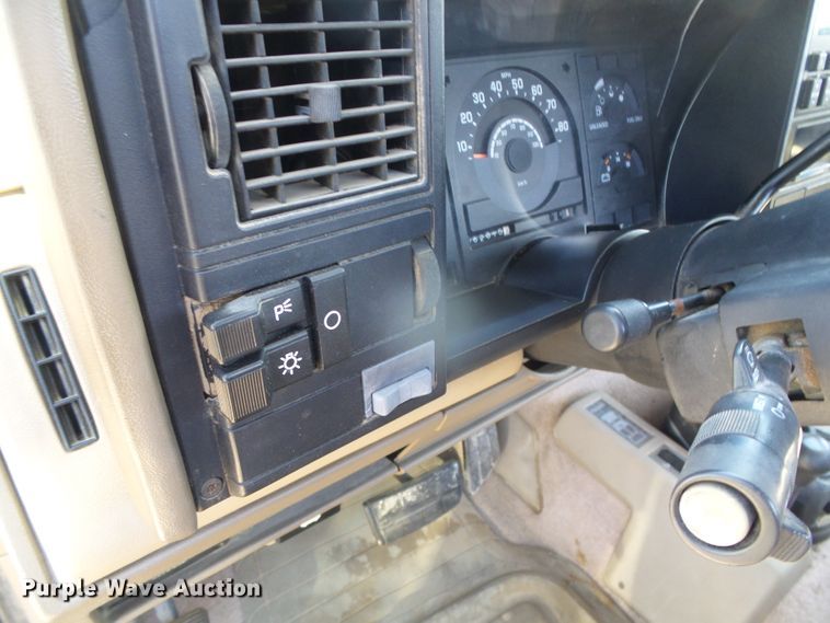 image for item DH4893 1988 Chevrolet K1500  pickup truck