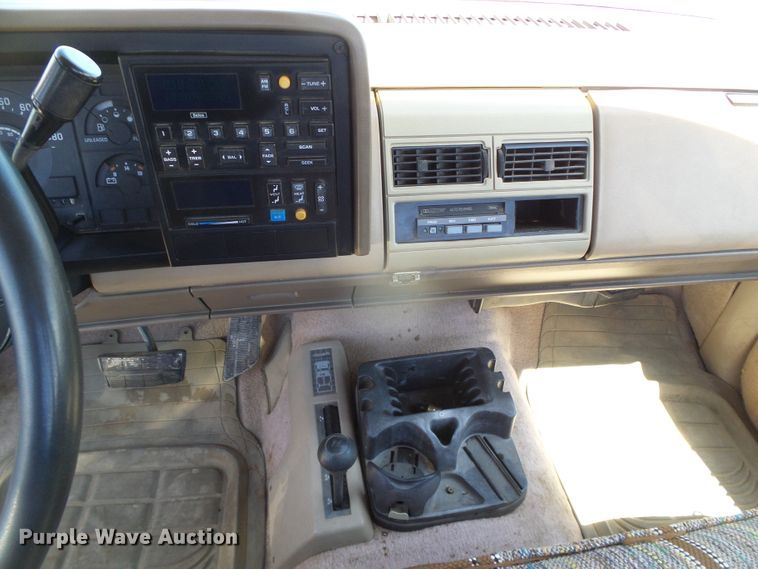 image for item DH4893 1988 Chevrolet K1500  pickup truck