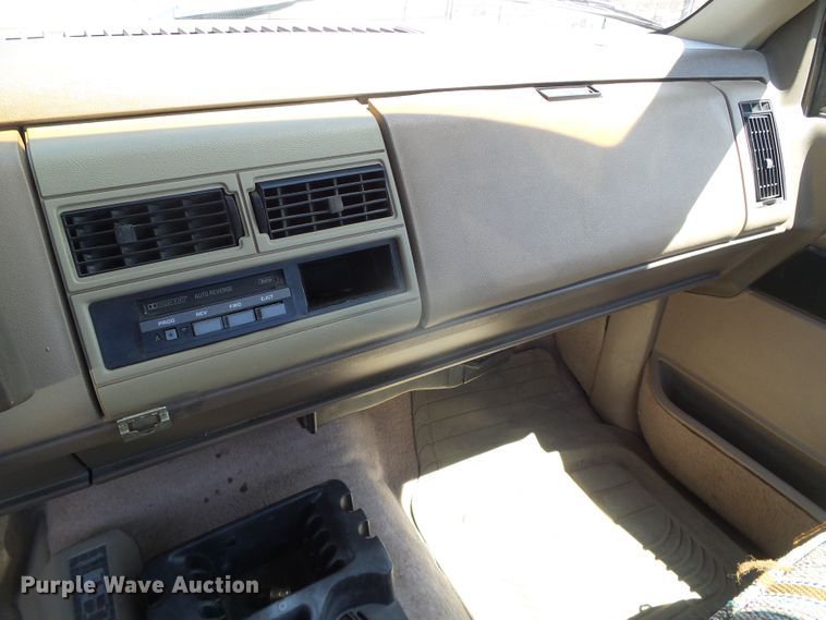 image for item DH4893 1988 Chevrolet K1500  pickup truck