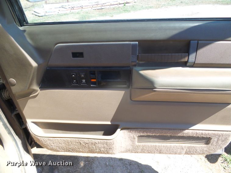 image for item DH4893 1988 Chevrolet K1500  pickup truck