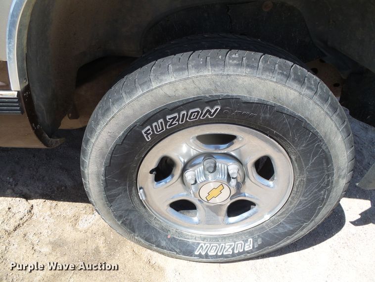 image for item DH4893 1988 Chevrolet K1500  pickup truck