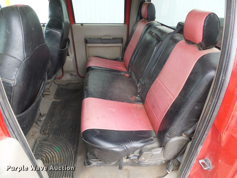 image for item DH4920 2010 Ford F250 Super Duty XL  Crew Cab pickup truck