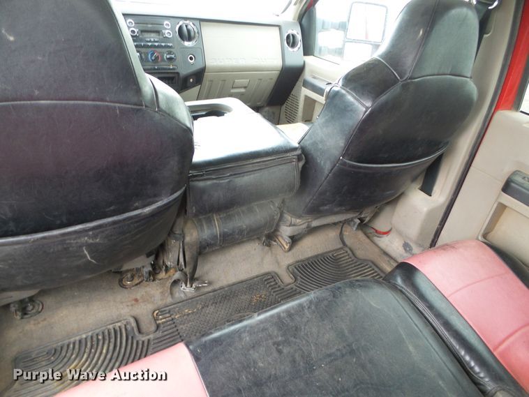 image for item DH4920 2010 Ford F250 Super Duty XL  Crew Cab pickup truck