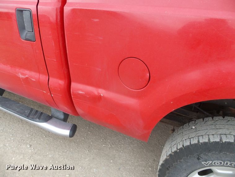 image for item DH4920 2010 Ford F250 Super Duty XL  Crew Cab pickup truck