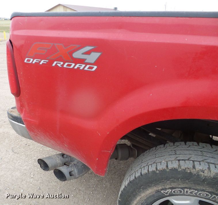 image for item DH4920 2010 Ford F250 Super Duty XL  Crew Cab pickup truck