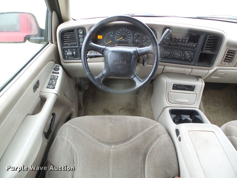 image for item DH4923 2001 GMC Yukon XL  SUV