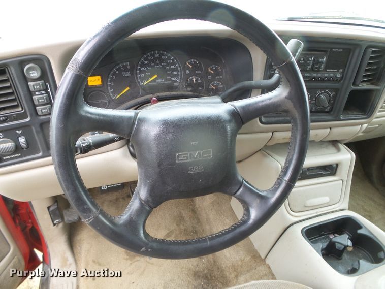 image for item DH4923 2001 GMC Yukon XL  SUV