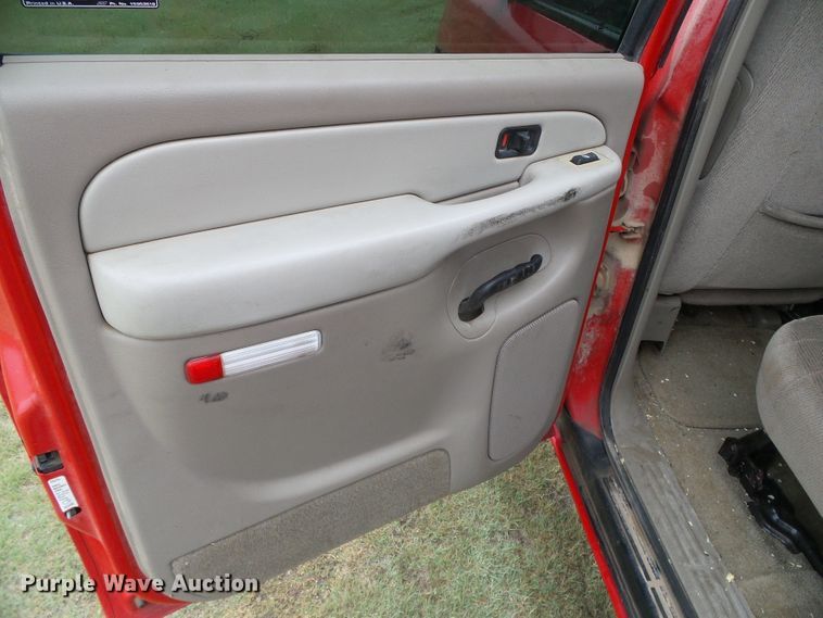 image for item DH4923 2001 GMC Yukon XL  SUV