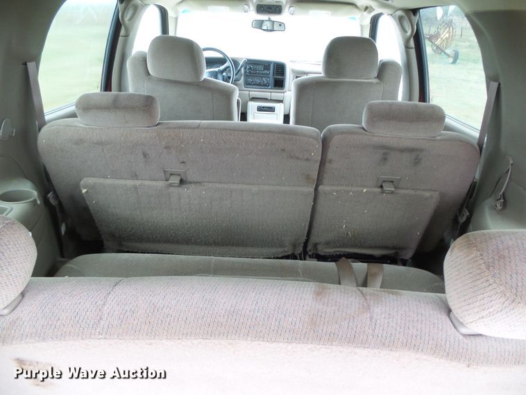 image for item DH4923 2001 GMC Yukon XL  SUV