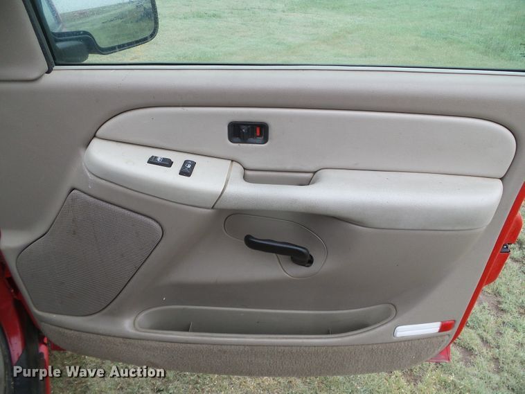 image for item DH4923 2001 GMC Yukon XL  SUV