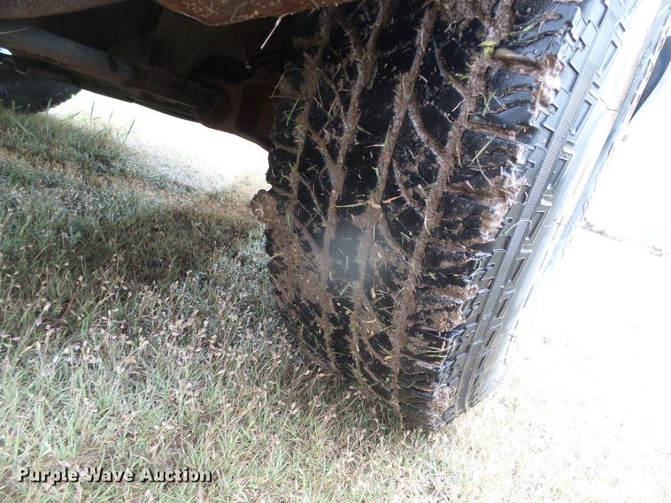 image for item DH4923 2001 GMC Yukon XL  SUV